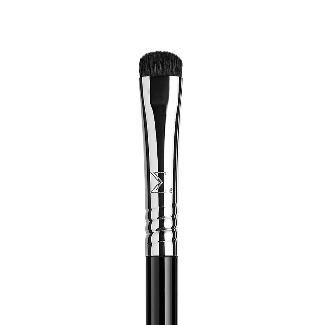 Sigma Beauty (E20) - Short Shader Brush
